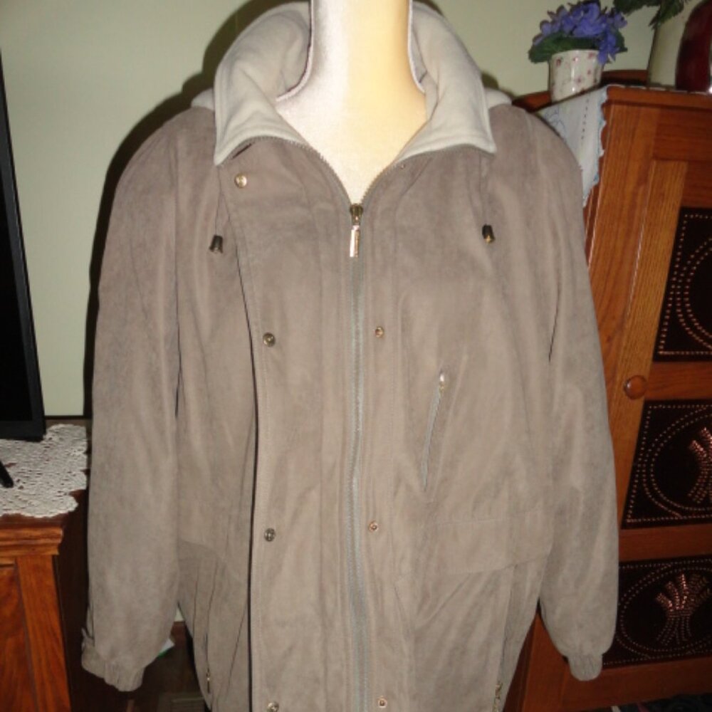 Outbrook Woman Plus Size 1x Coat